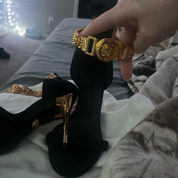 VERSACE::サンダル:39[RESALE] スライドサンダル | ヴェルサーチェ 日本